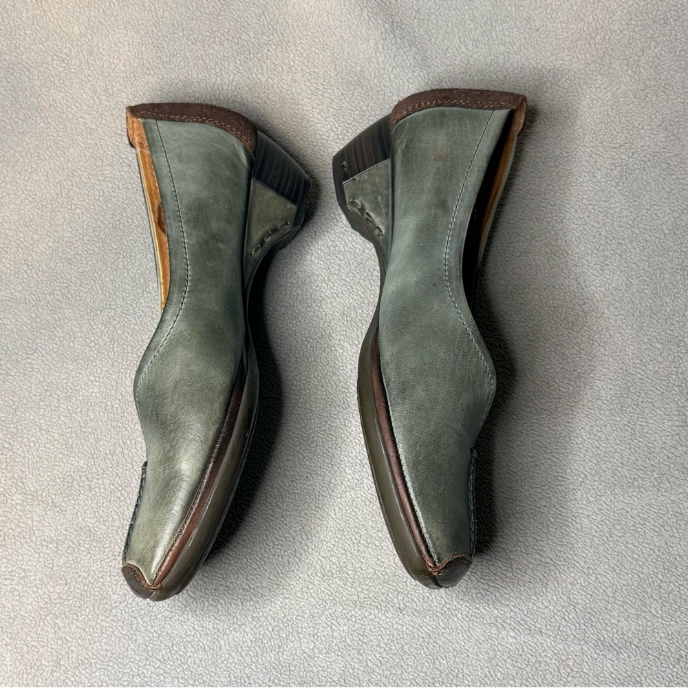 Pikolinos Green and Brown slip~on Size 38EU.
Extremely comfortable. - Picture 2 of 5